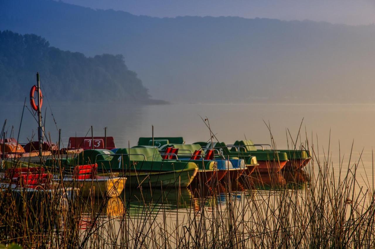 Himmel Un ääd Im Lützinger Süden - Brohltal Rhein Eifel Ahr Ortsteil Ruhige Randlage Burgbrohl