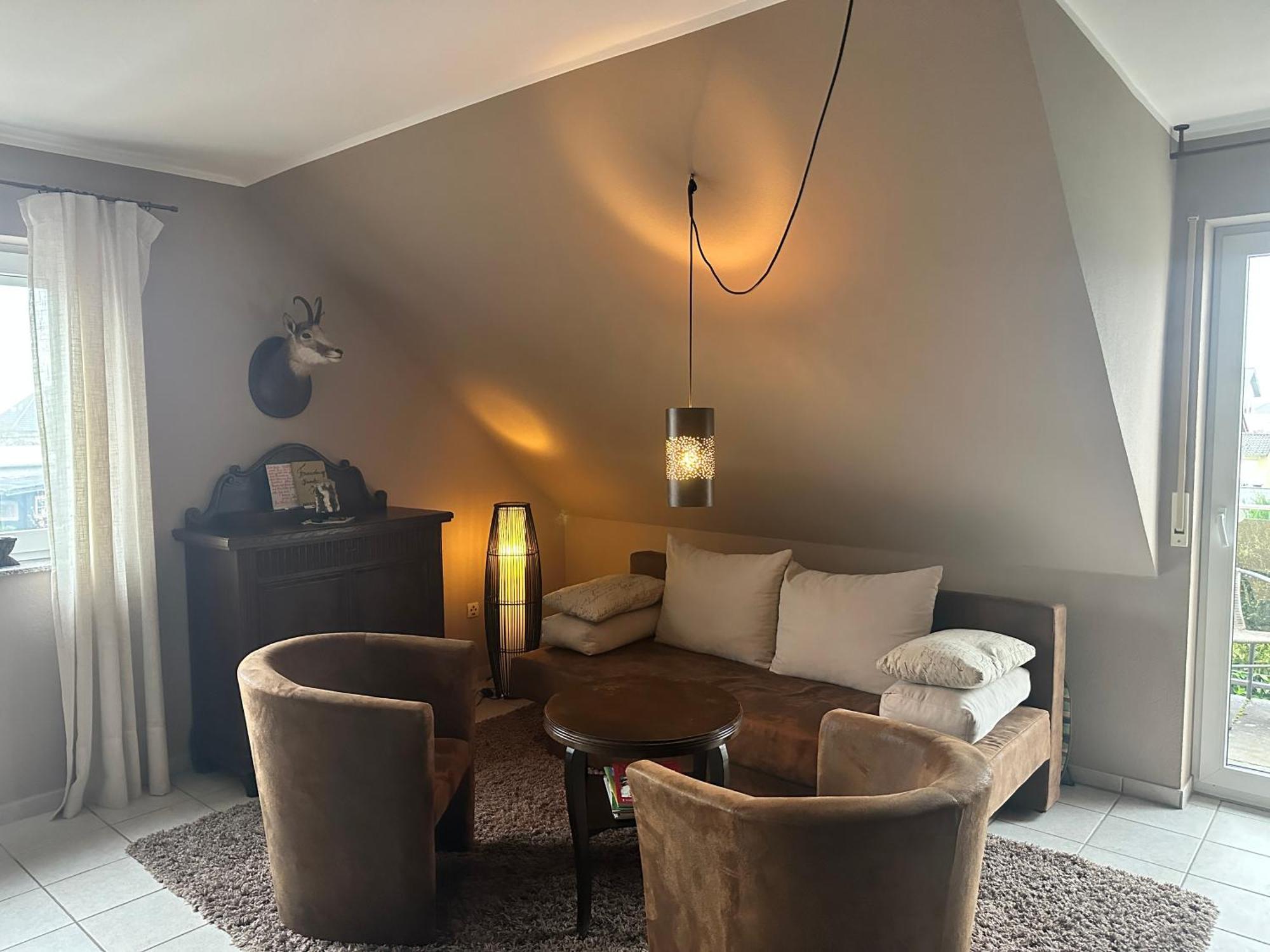 Apartment Himmel Un ääd Im Lützinger Süden - Brohltal Rhein Eifel Ahr Ortsteil Ruhige Randlage *